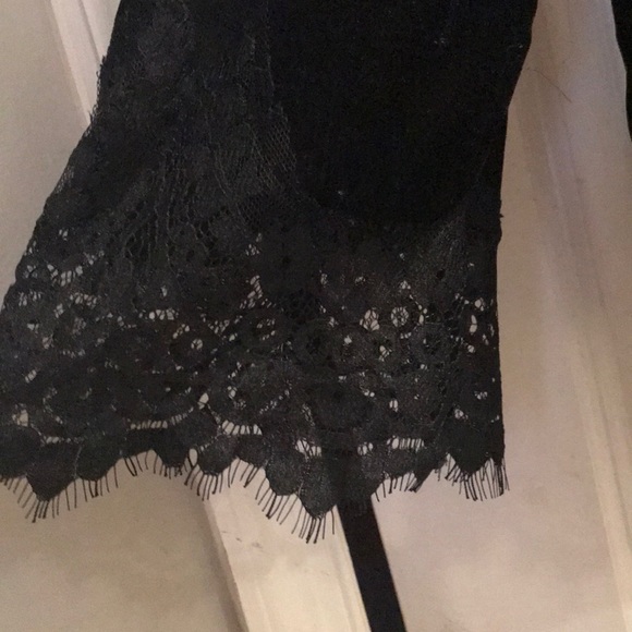 Blouse - Picture 2 of 5